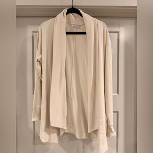 Athleta Cream Pranayama Wrap